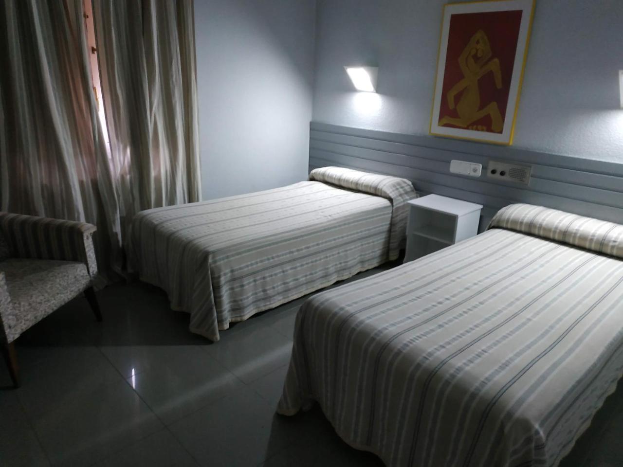 Hotel Fidalgo Каламоча Экстерьер фото